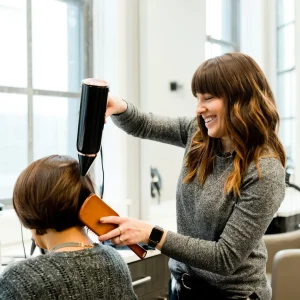 سشوار حرفهای سالنی مجهز به فناوری یون منفی Babyliss Pro